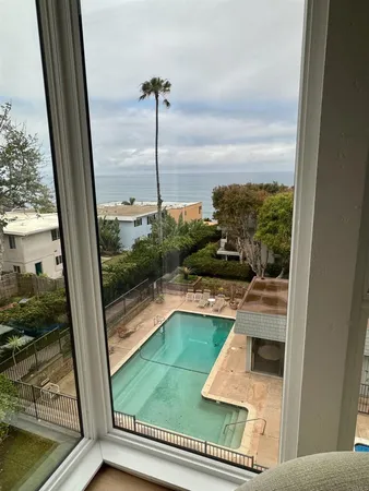 $14,500 | 424 Stratford Court, Unit A32, Del Mar, CA 92014