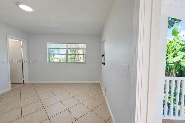 $2,395 | 1523 Northeast 110th Terrace, Unit 1525, Miami, FL 33181