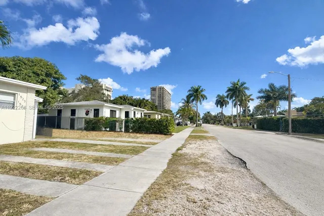 $2,395 | 1523 Northeast 110th Terrace, Unit 1525, Miami, FL 33181