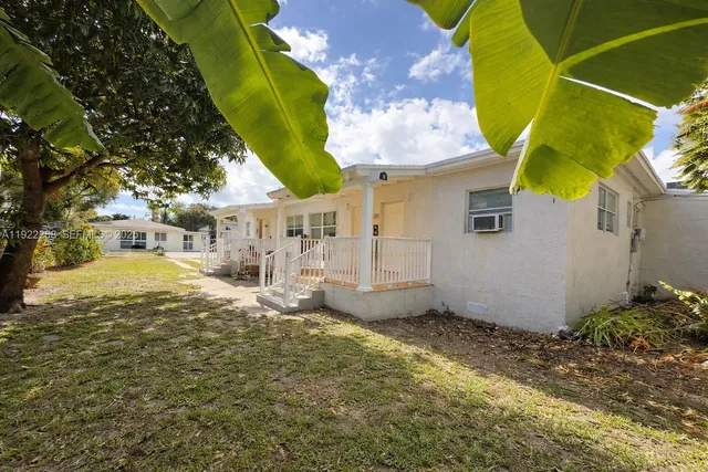 $2,395 | 1523 Northeast 110th Terrace, Unit 1525, Miami, FL 33181