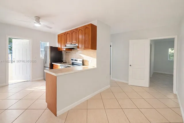 $2,395 | 1523 Northeast 110th Terrace, Unit 1525, Miami, FL 33181