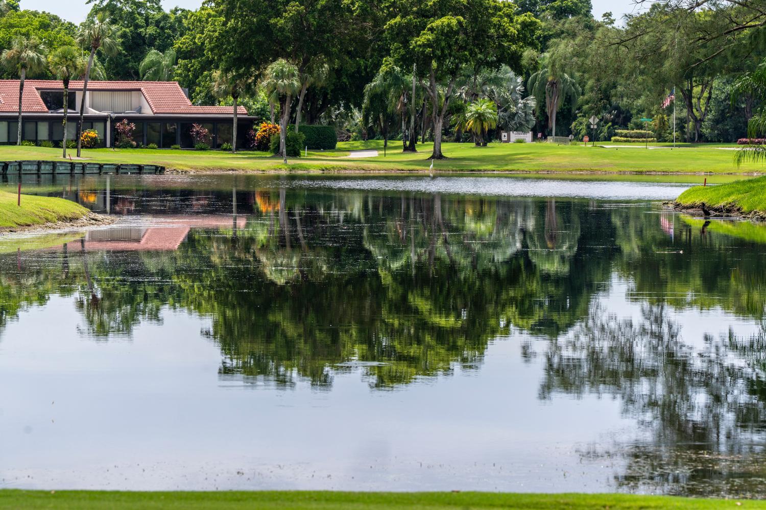 8425 Casa Del Lago, Unit H Boca Raton, FL 33433 - Photo 38 of 42 039-025-Lake View-1500x1000