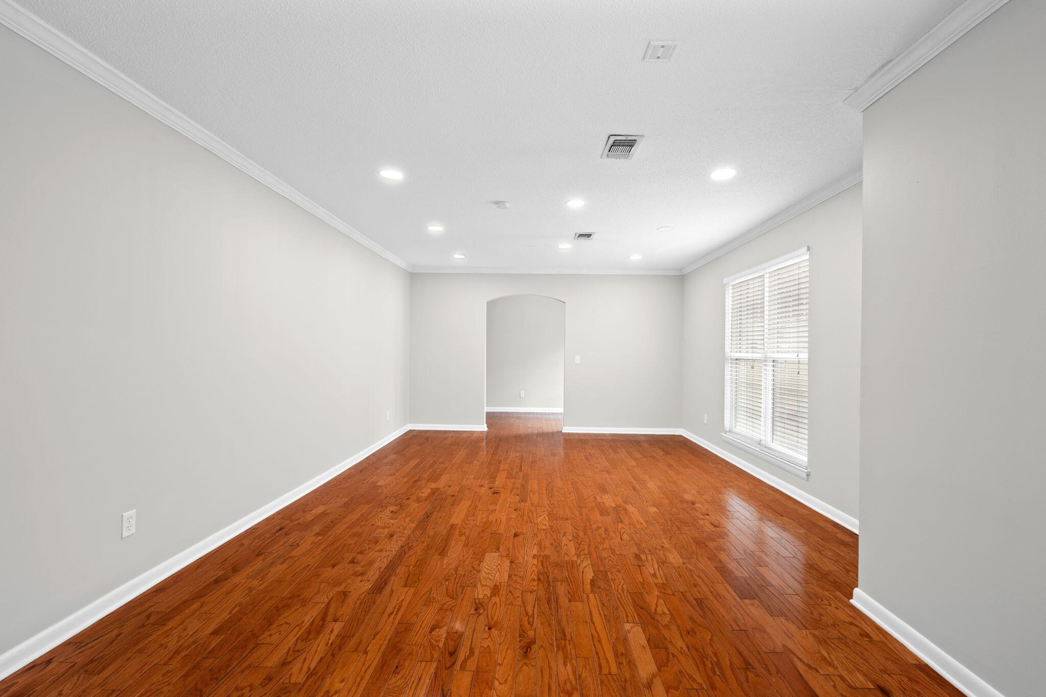 2009 Morris Hill Road Chattanooga, TN 37421 - Photo 7 of 30 20-web-or-mls-DSC_0179