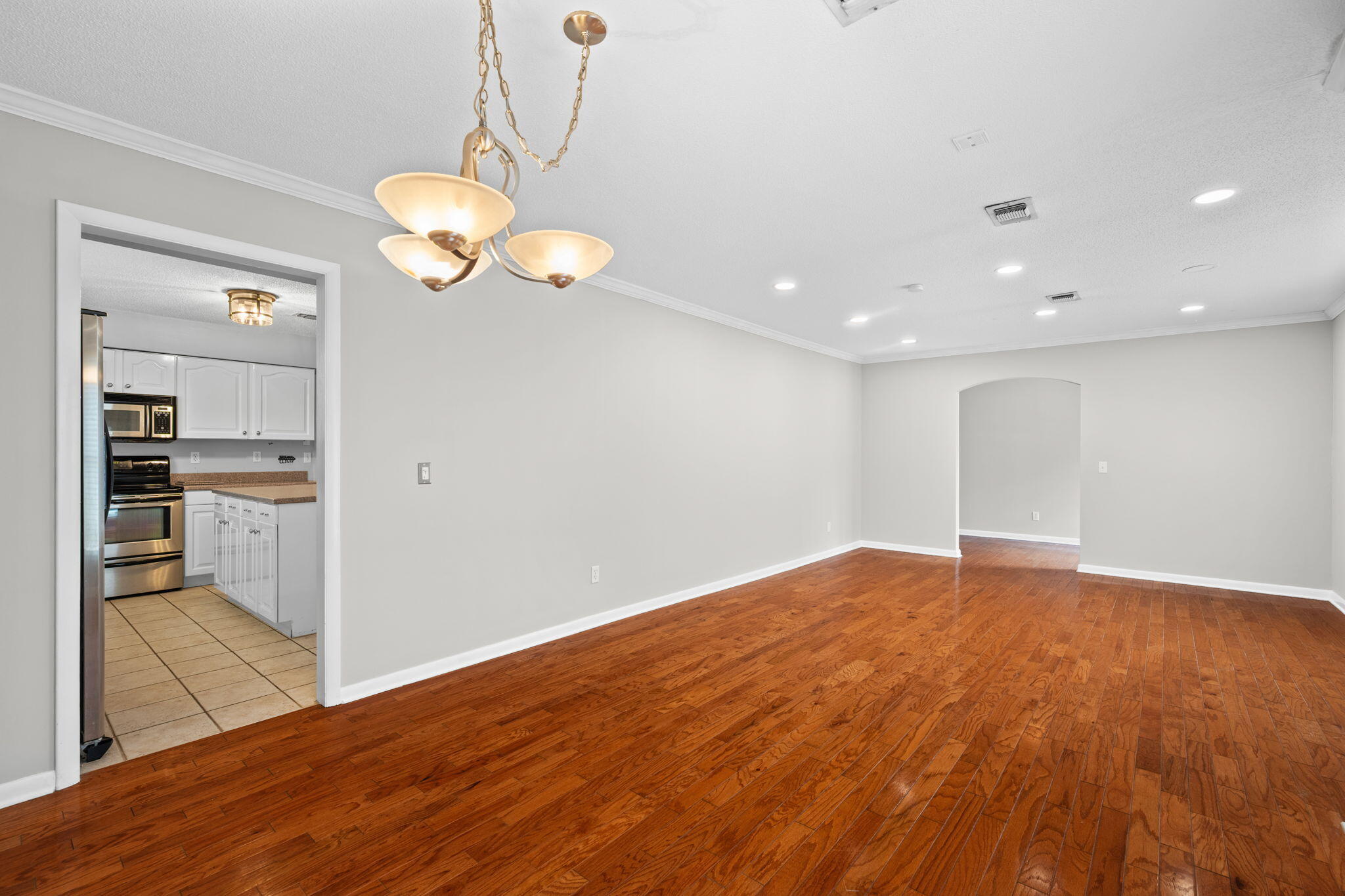 2009 Morris Hill Road Chattanooga, TN 37421 - Photo 10 of 30 19-web-or-mls-DSC_0176