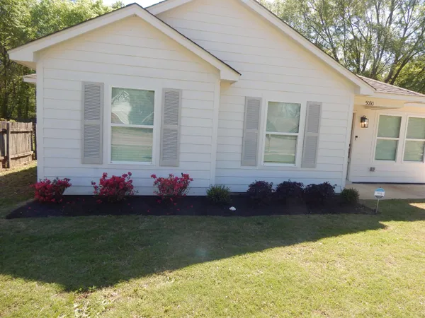 $169,000 | 5030 Breckenwood Drive, Memphis, TN 38127