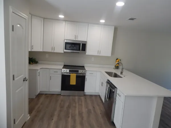 $169,000 | 5030 Breckenwood Drive, Memphis, TN 38127