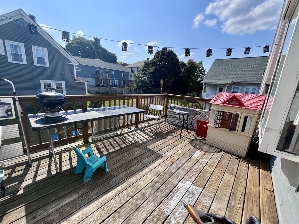 97 Pleasant Street Clinton, MA 01510 - Photo 28 of 30