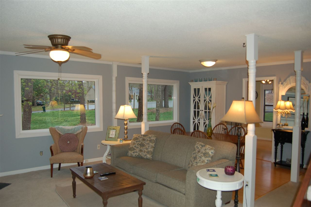 5400 Scenic View Lane Raleigh, NC 27612 - Photo 3 of 25 Photo 3