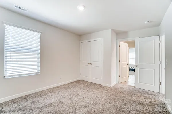 $2,400 | 3026 Lisburn Street, Charlotte, NC 28227