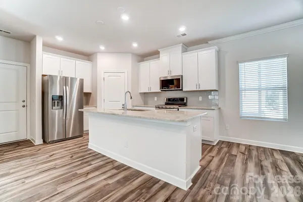 $2,400 | 3026 Lisburn Street, Charlotte, NC 28227