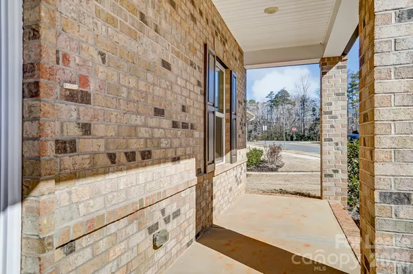 $2,400 | 3026 Lisburn Street, Charlotte, NC 28227