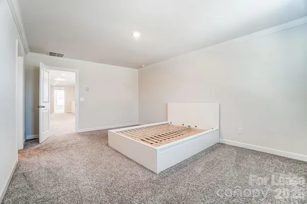 $2,400 | 3026 Lisburn Street, Charlotte, NC 28227