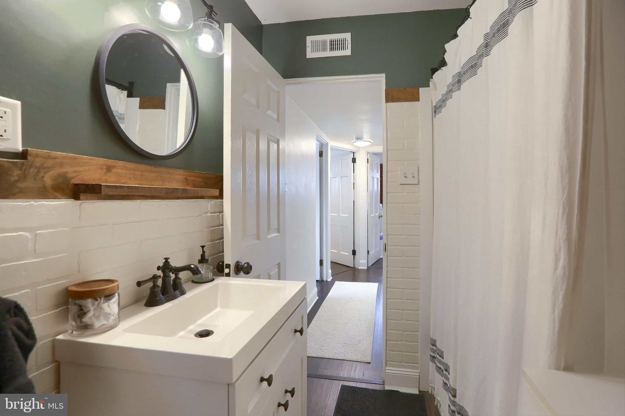 1198 Lowther Road Camp Hill, PA 17011 - Photo 17 of 36