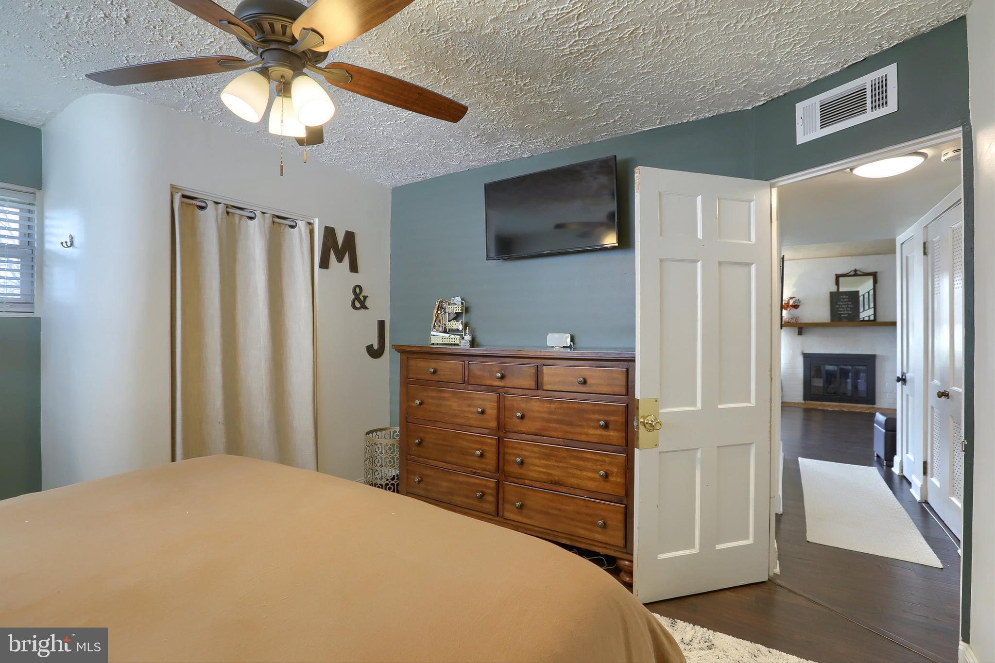 1198 Lowther Road Camp Hill, PA 17011 - Photo 10 of 36