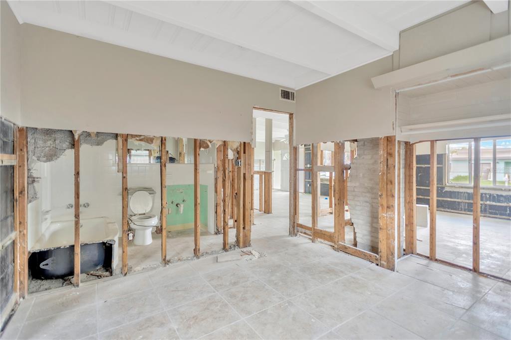 16214 3rd Street East Redington Beach, FL 33708 - Photo 11 of 30 a view of an empty room with a balcony