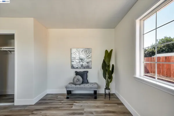 $999,999 | 147 Wisteria Drive, East Palo Alto, CA 94303