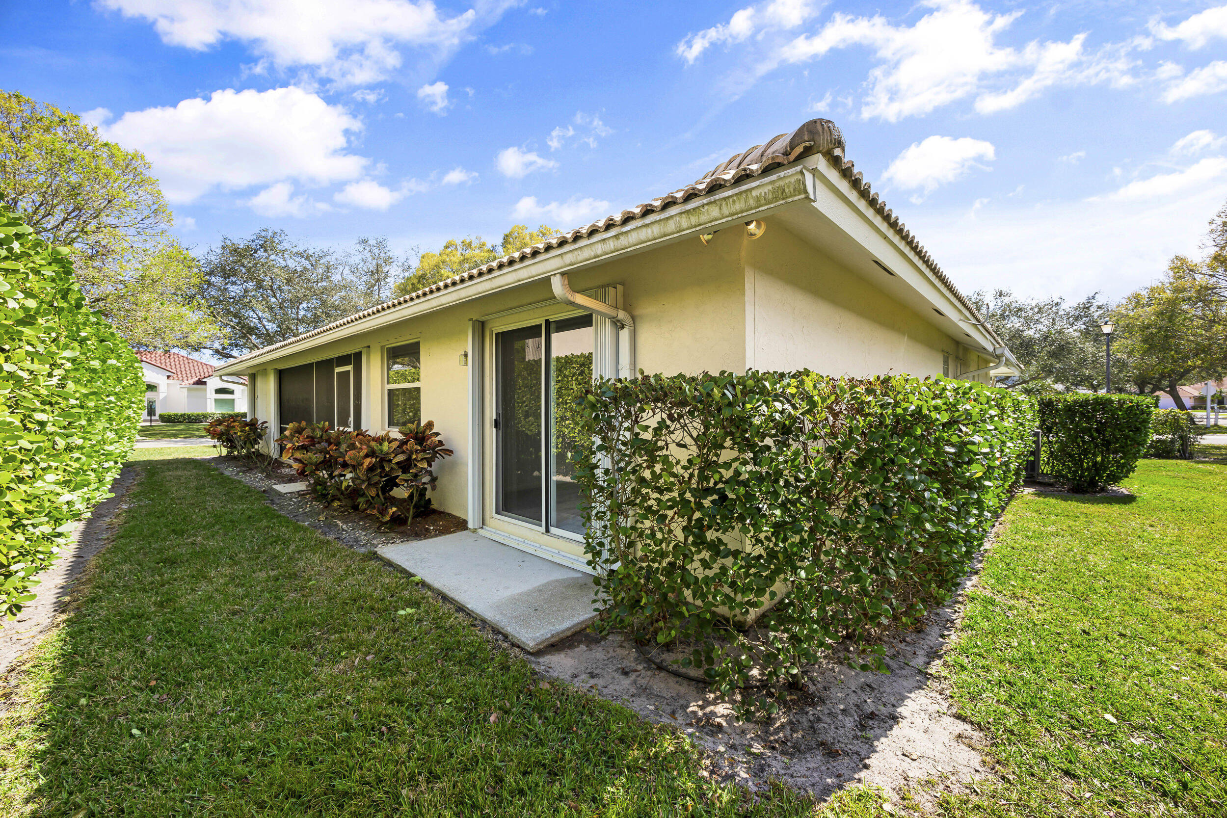 1040 Egret Circle North Jupiter, FL 33458 - Photo 29 of 31 32_8p3a2582