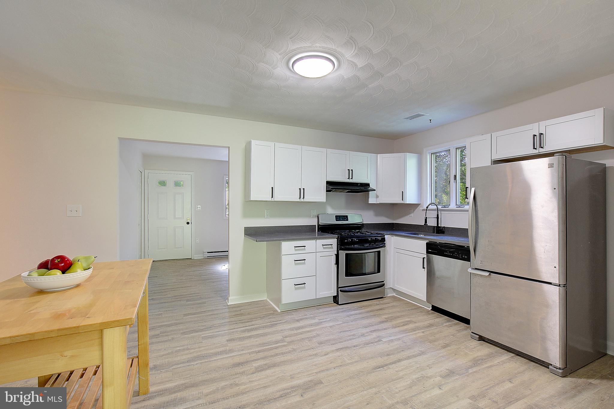 6664 Old Solomons Island Road Friendship, MD 20758 - Photo 8 of 40