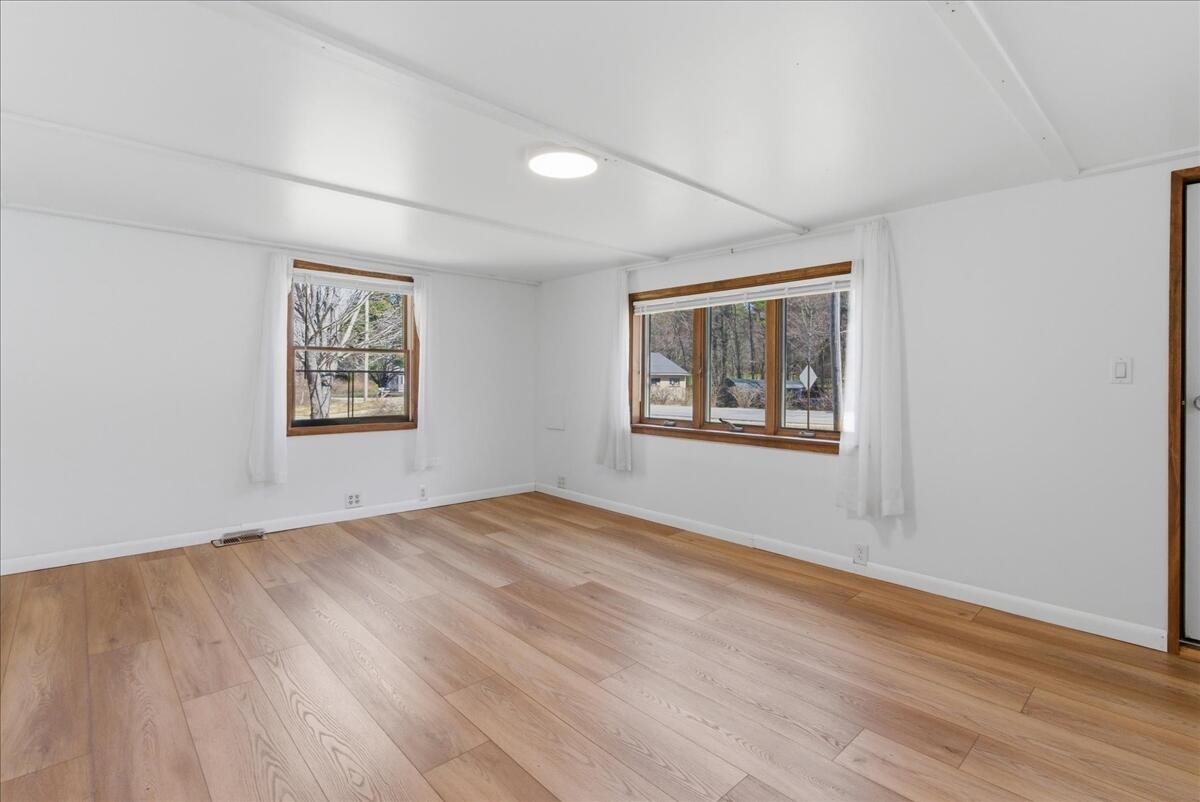 304 Hardscrabble Road Poland, ME 04274 - Photo 21 of 37 Living room