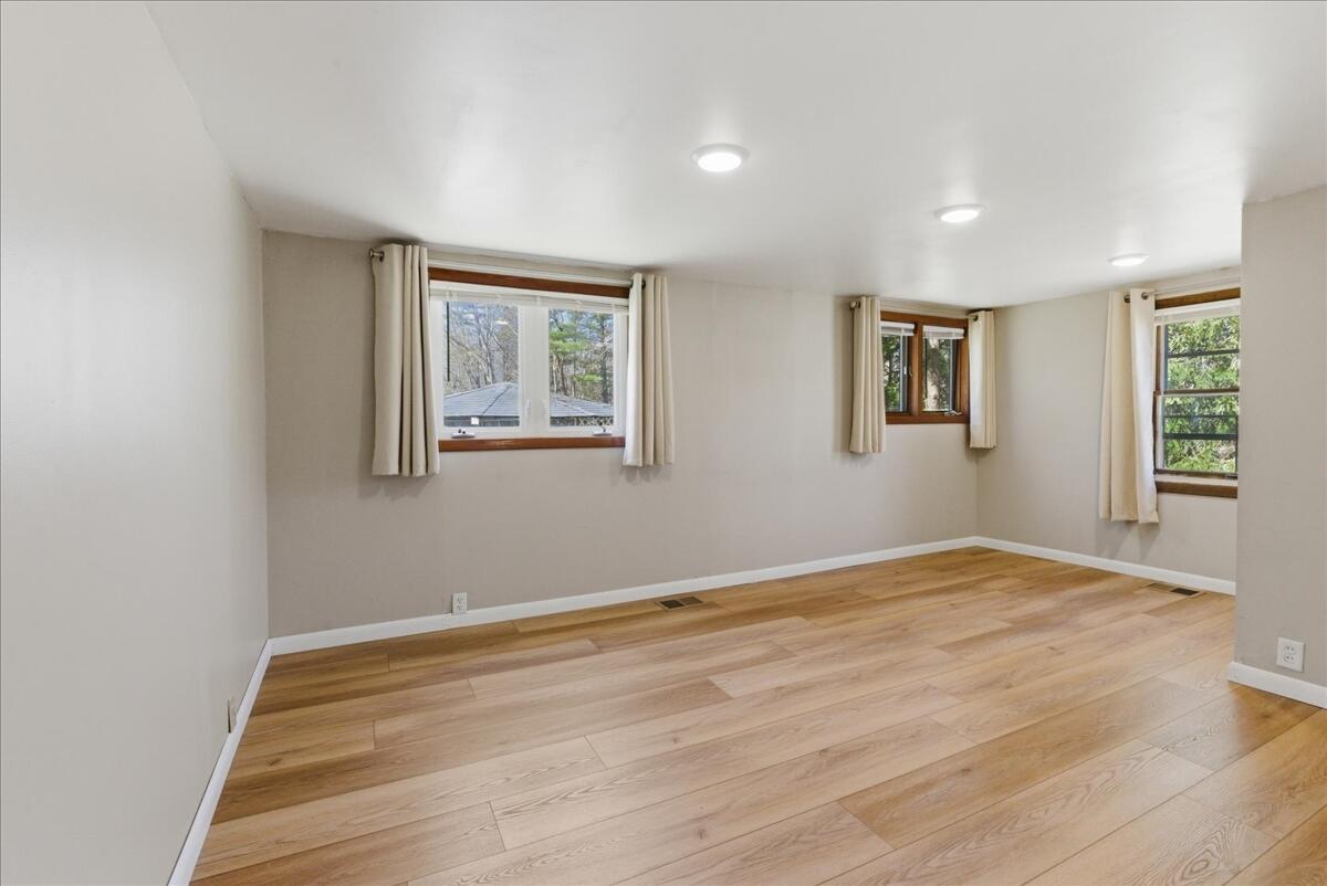 304 Hardscrabble Road Poland, ME 04274 - Photo 26 of 37 Primary bedroom