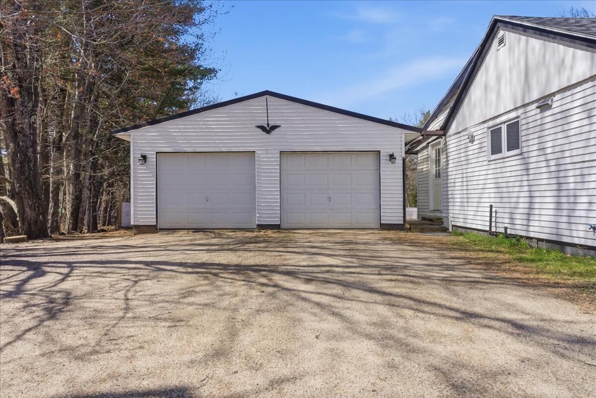 304 Hardscrabble Road Poland, ME 04274 - Photo 4 of 37 Garage