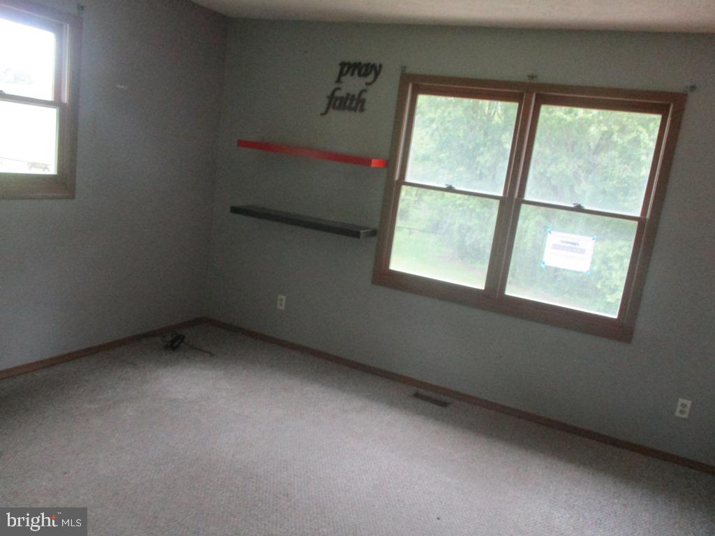 205 C Jones Road Owings, MD 20736 - Photo 7 of 33