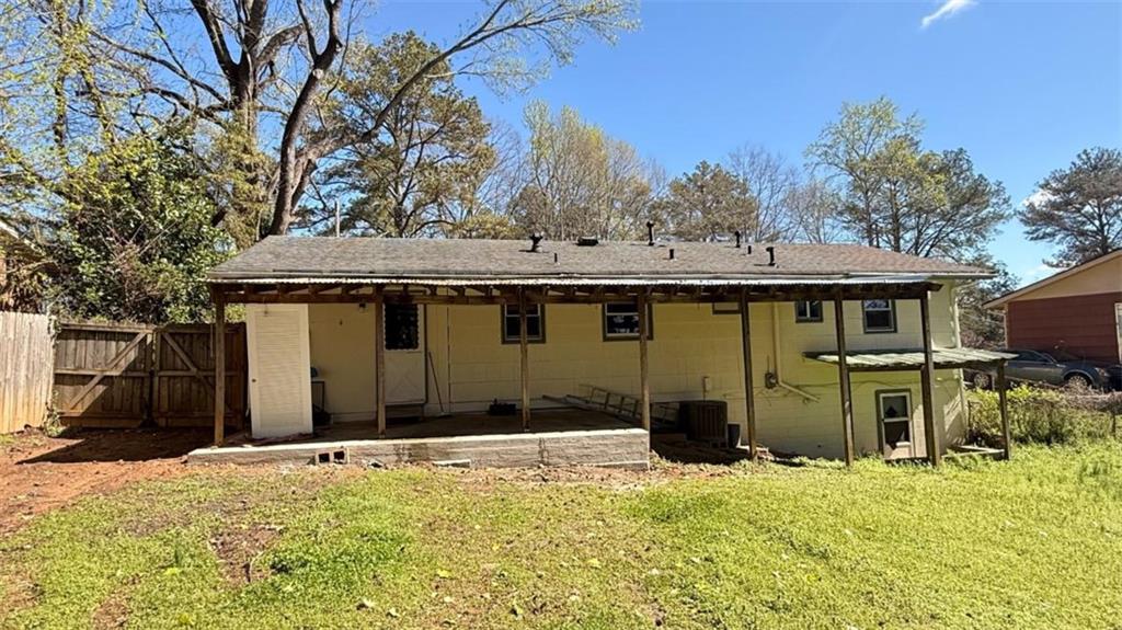 4183 O'Hara Road Forest Park, GA 30297 - Photo 22 of 24 a view of a house with a yard