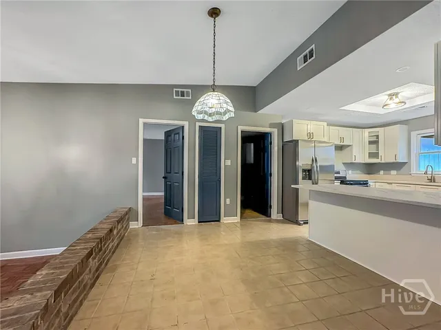 $479,000 | 212 South Springhouse Drive, Savannah, GA 31419