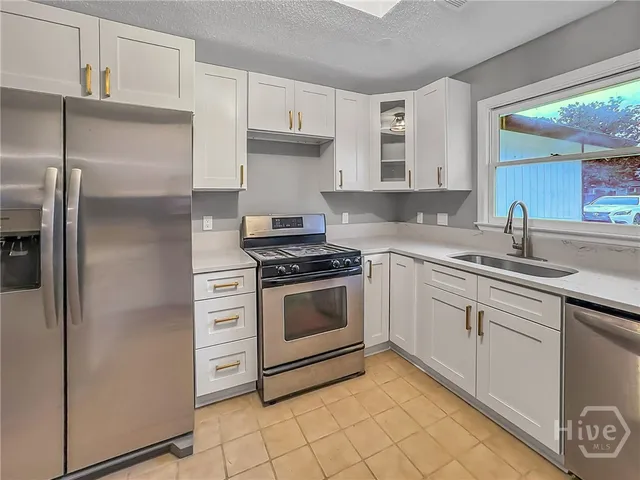 $479,000 | 212 South Springhouse Drive, Savannah, GA 31419