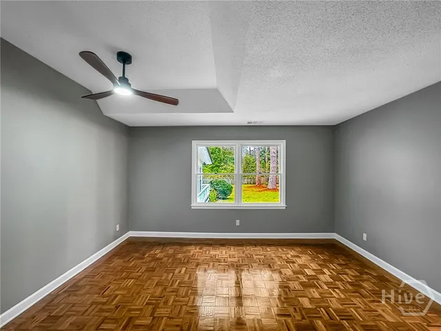 $479,000 | 212 South Springhouse Drive, Savannah, GA 31419