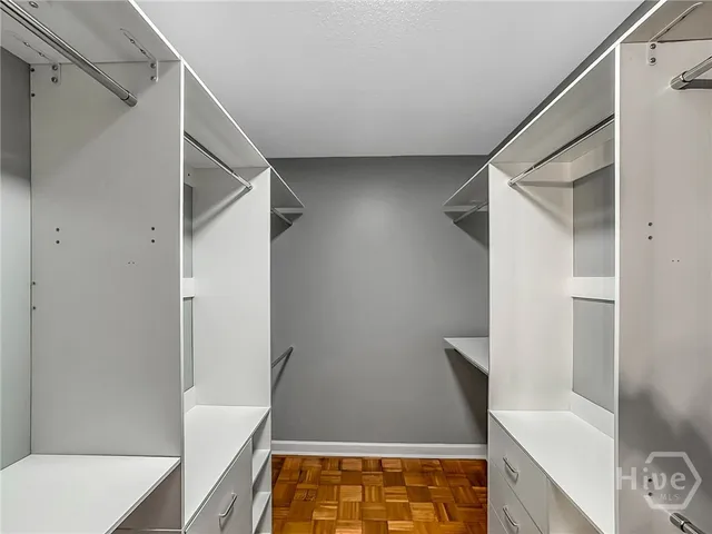 $479,000 | 212 South Springhouse Drive, Savannah, GA 31419