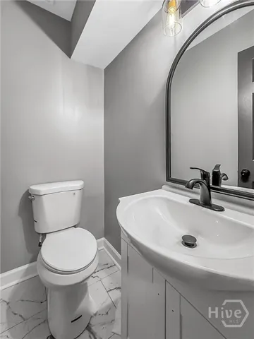 $479,000 | 212 South Springhouse Drive, Savannah, GA 31419