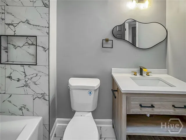 $479,000 | 212 South Springhouse Drive, Savannah, GA 31419