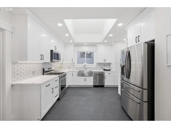 $1,145,000 | 2425 Northeast 40th Avenue, Portland, OR 97212