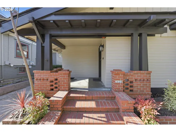 $1,145,000 | 2425 Northeast 40th Avenue, Portland, OR 97212