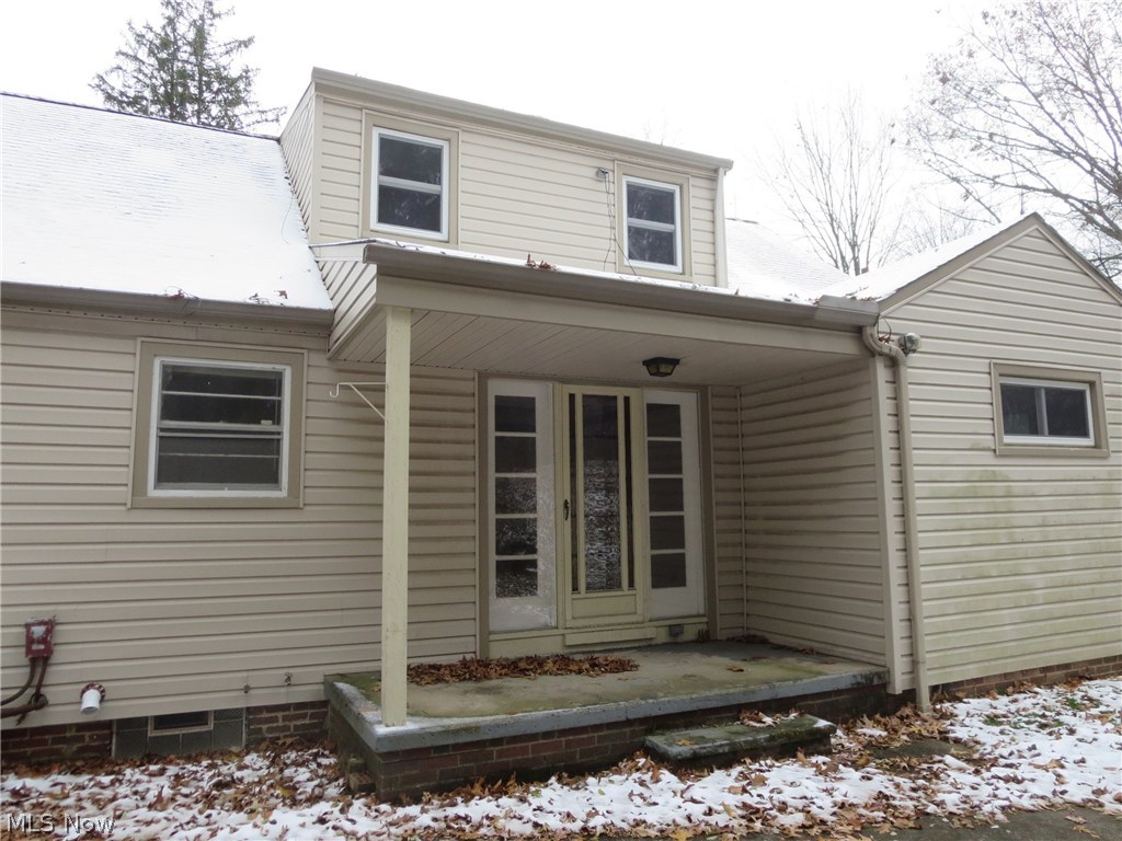 17609 Egbert Road Walton Hills, OH 44146 - Photo 2 of 26