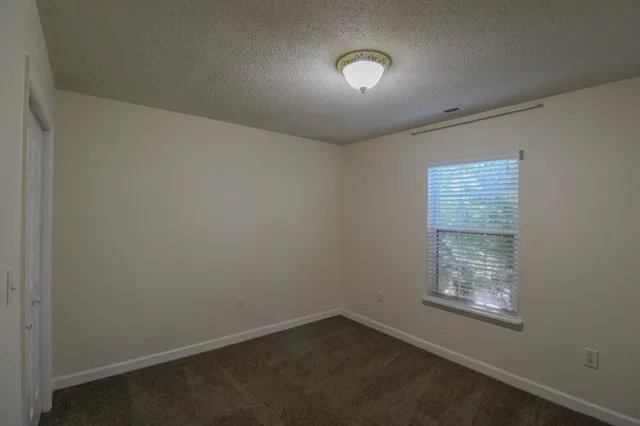 $3,400 | 1522 Theresa Drive, Charleston, SC 29412