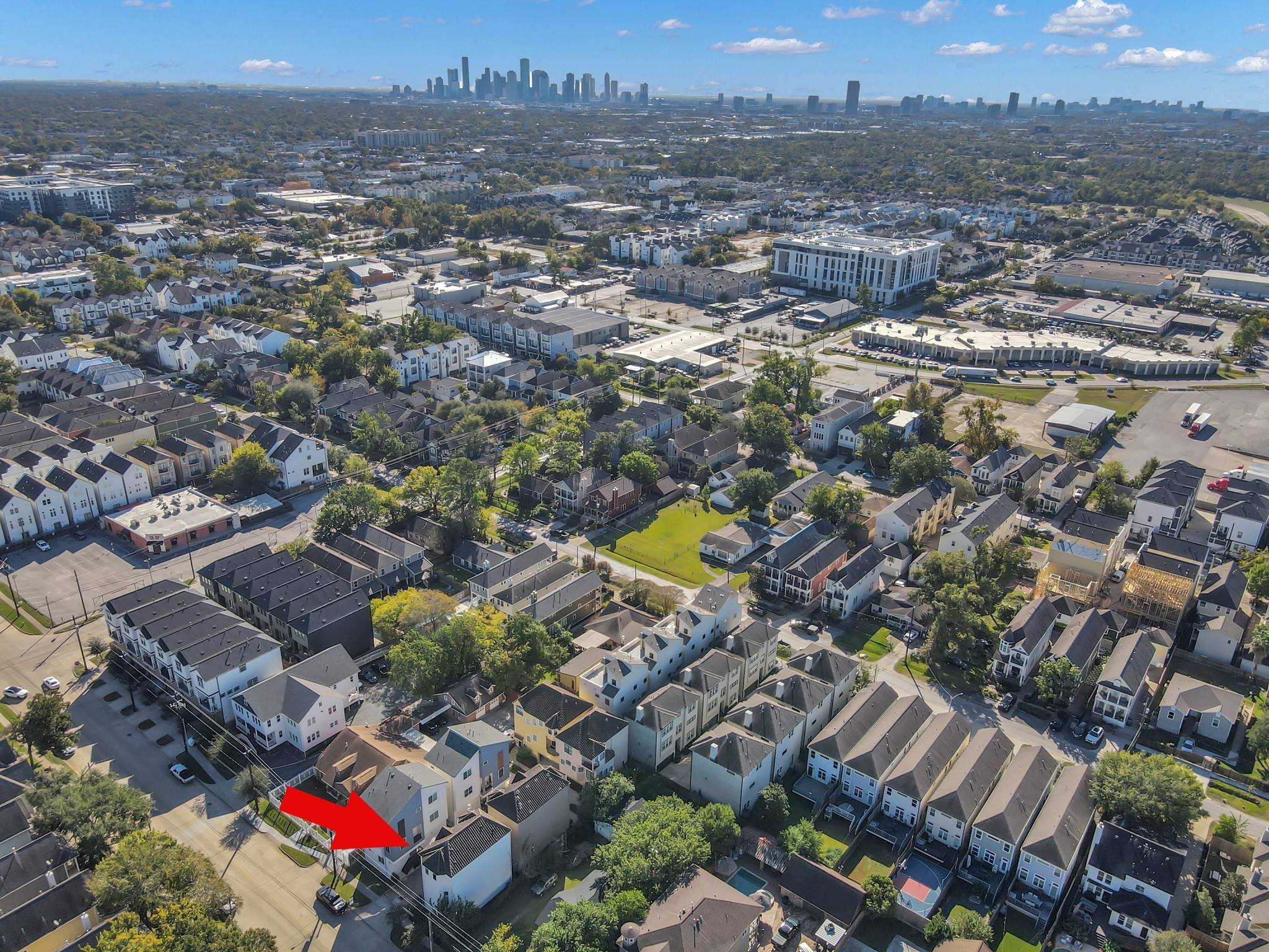 1328 West 23rd Street, Unit A Houston, TX 77008 - Photo 27 of 28 an aerial view of residential houses with outdoor space and ocean view