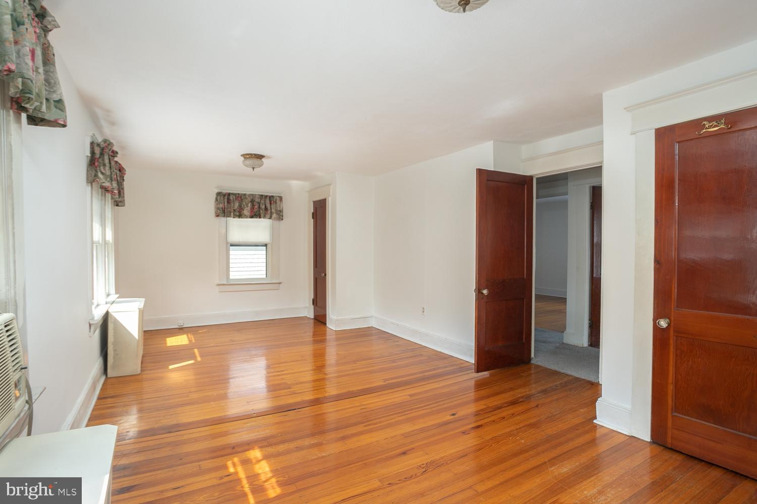 804 Klockner Road Trenton, NJ 08619 - Photo 16 of 26