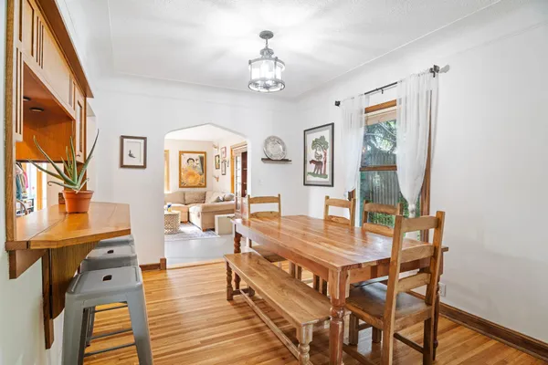 $634,900 | 1017 Thomas Avenue South, Minneapolis, MN 55405