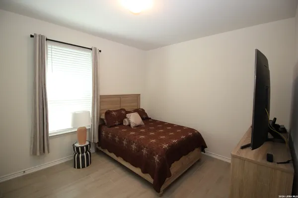 $2,100 | 5010 Dalton Bend, Converse, TX 78109