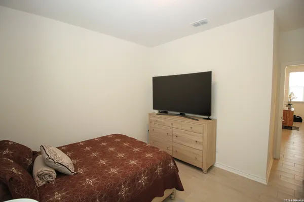 $2,100 | 5010 Dalton Bend, Converse, TX 78109