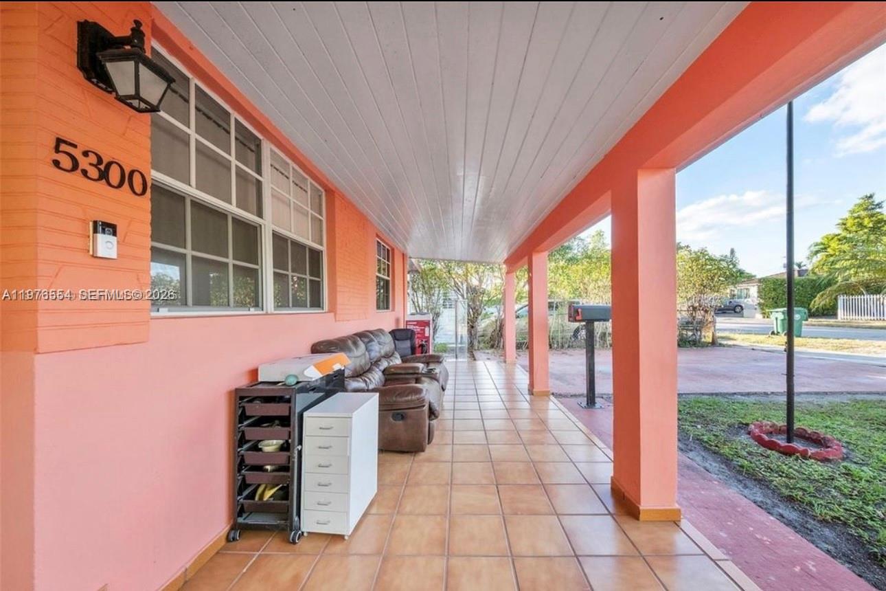 5300 Southwest 6th Street Miami, FL 33134 - Photo 9 of 20 Photo 9