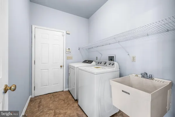 $599,925 | 360 Dew Drop Road, York, PA 17402