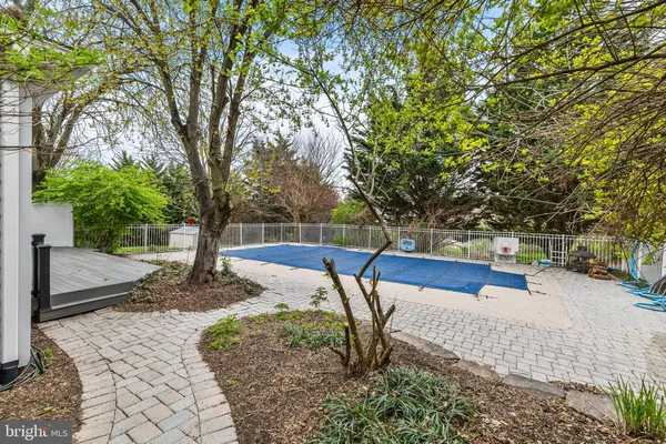 $599,925 | 360 Dew Drop Road, York, PA 17402