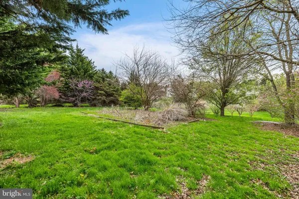 $599,925 | 360 Dew Drop Road, York, PA 17402