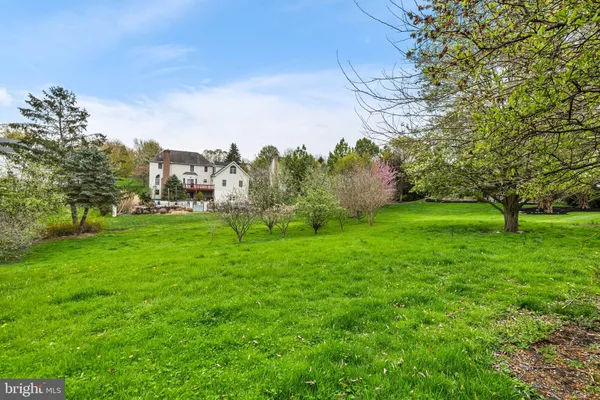 $599,925 | 360 Dew Drop Road, York, PA 17402