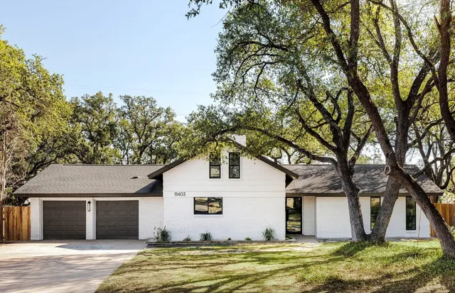 $640,000 | 11403 Circle Bend Drive, Austin, TX 78758