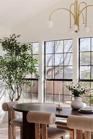 $640,000 | 11403 Circle Bend Drive, Austin, TX 78758