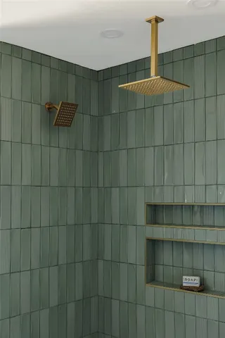 $640,000 | 11403 Circle Bend Drive, Austin, TX 78758